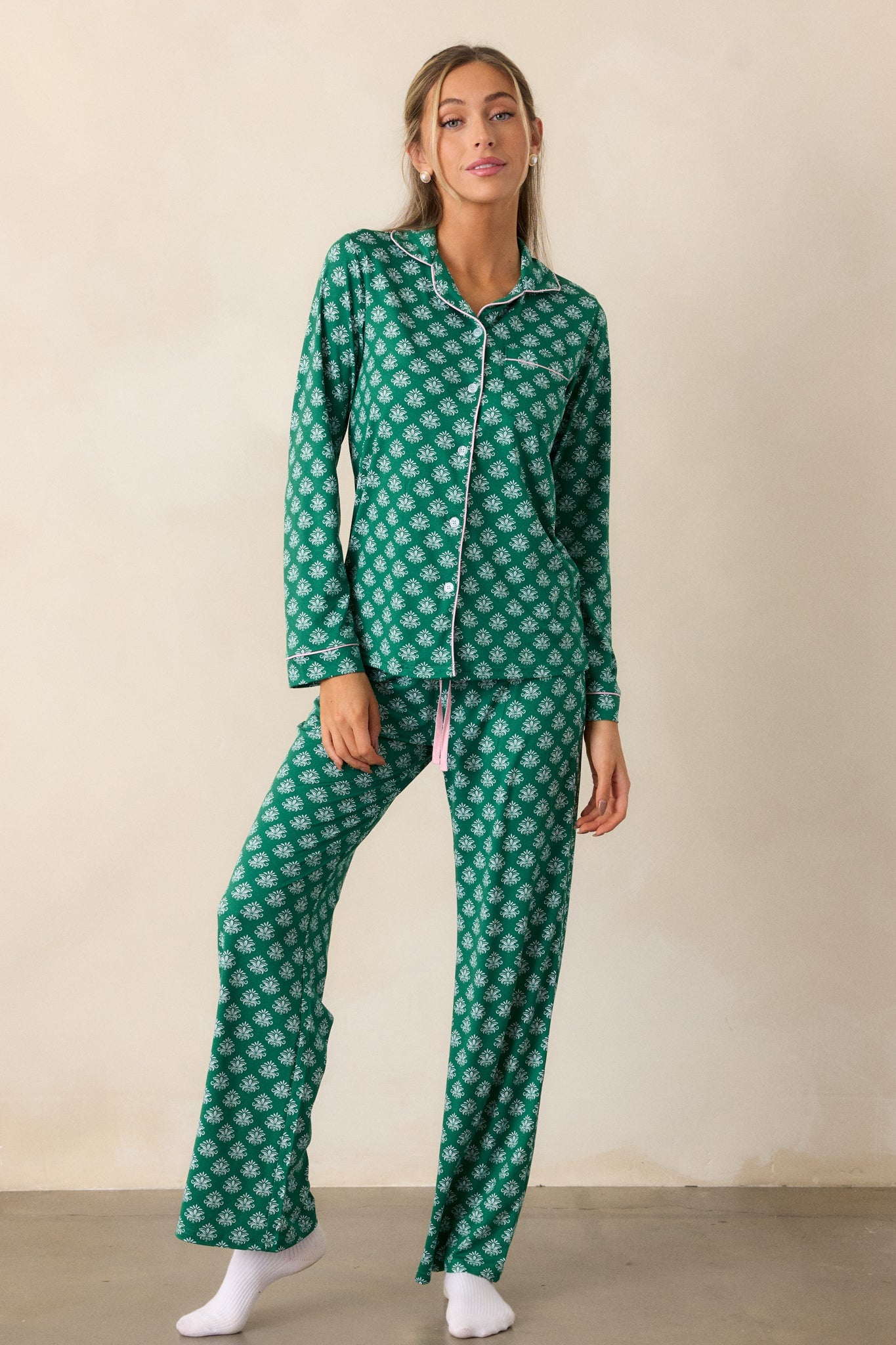 Wonders Await Green Fleur De Lis Long Sleeve Pajama Top