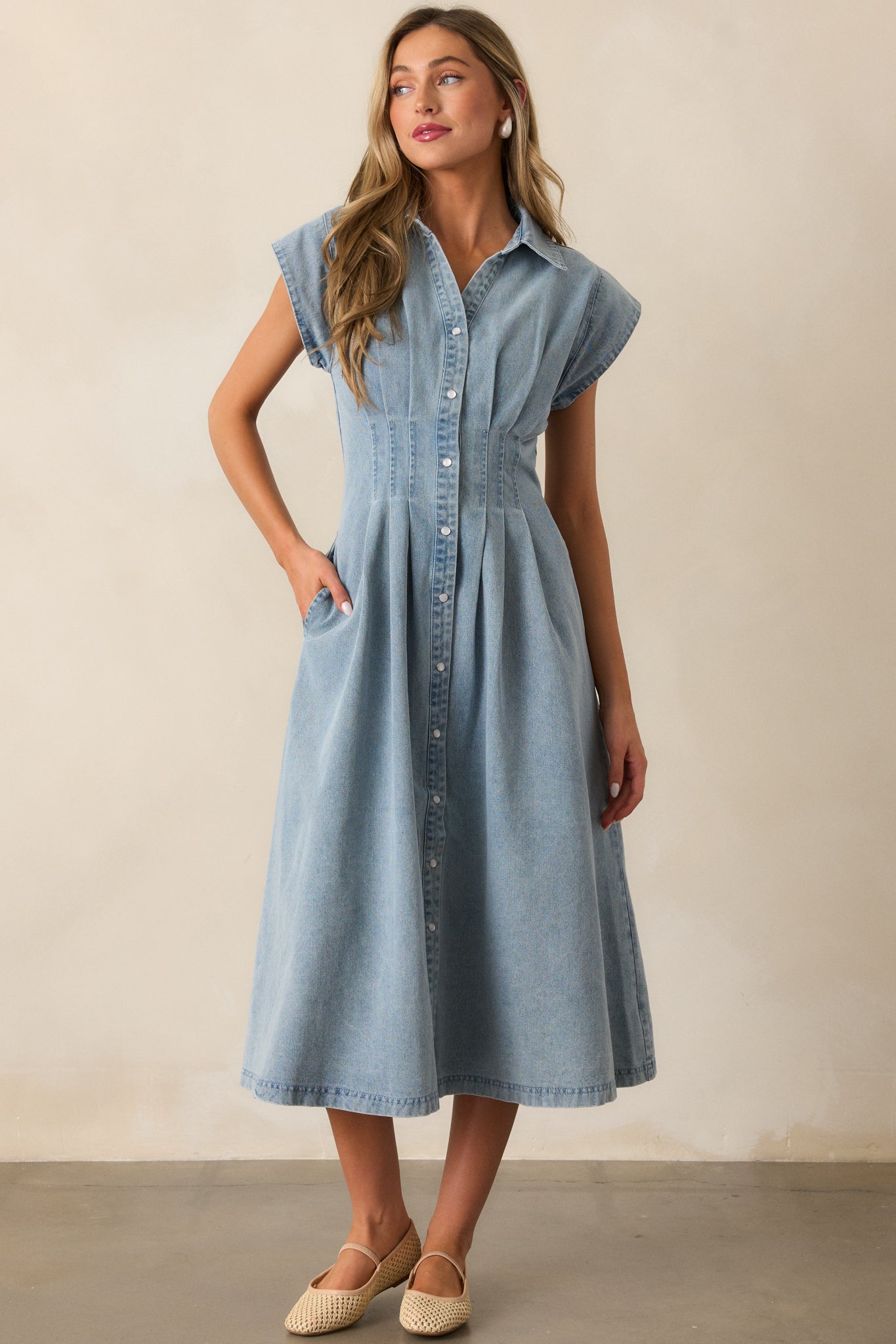 Classic Tea Party Light Wash Denim Button Front Pleated Midi Dress