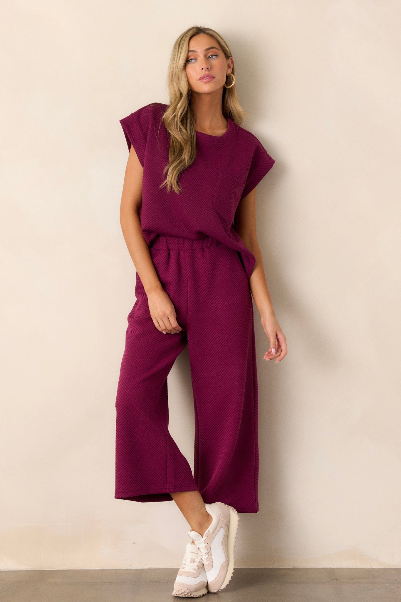 Keep It Creative Dark Sangria Textured Short Sleeve Top