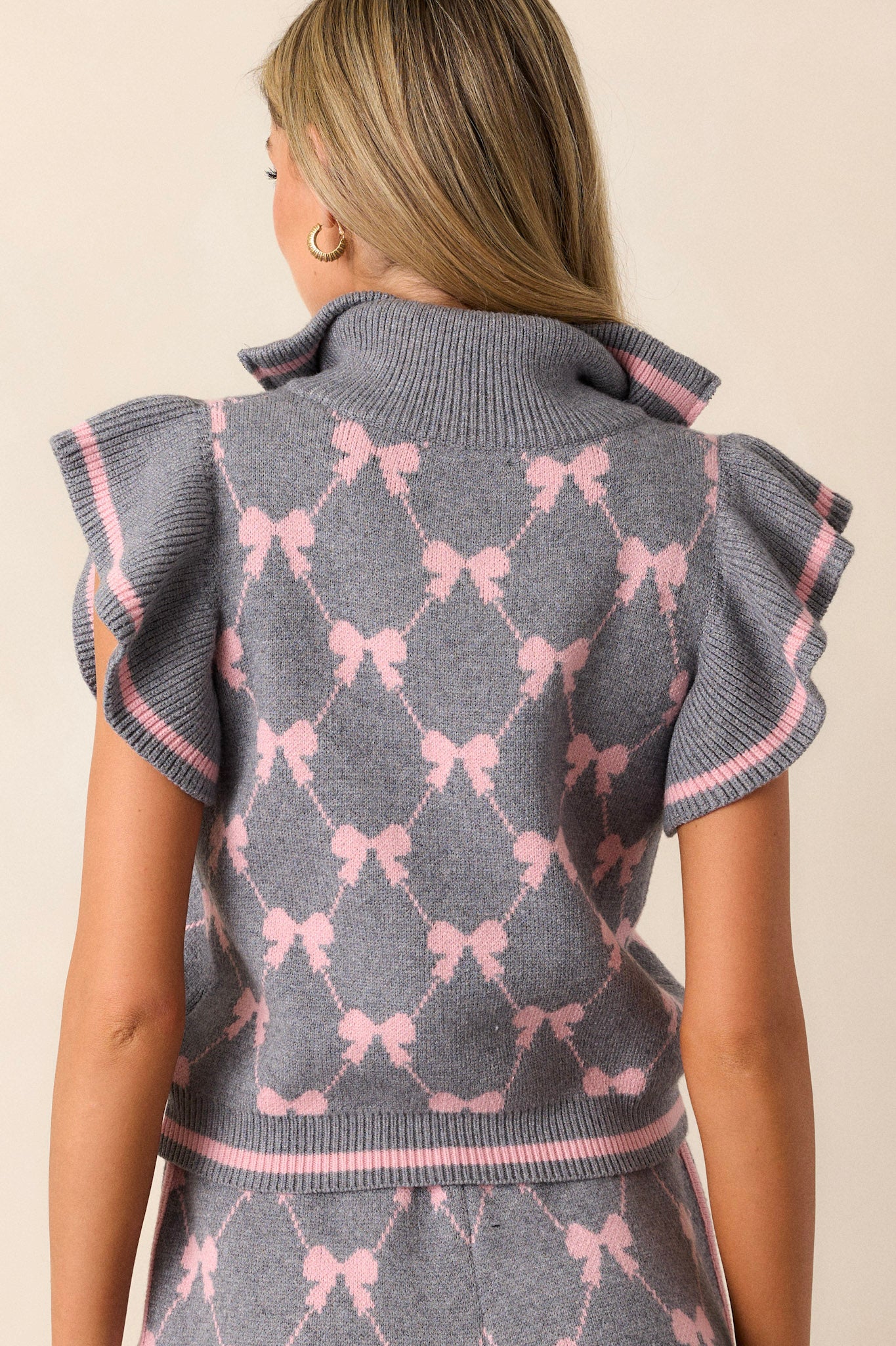 Heart Unbound Grey Knit Flutter Sleeve Top