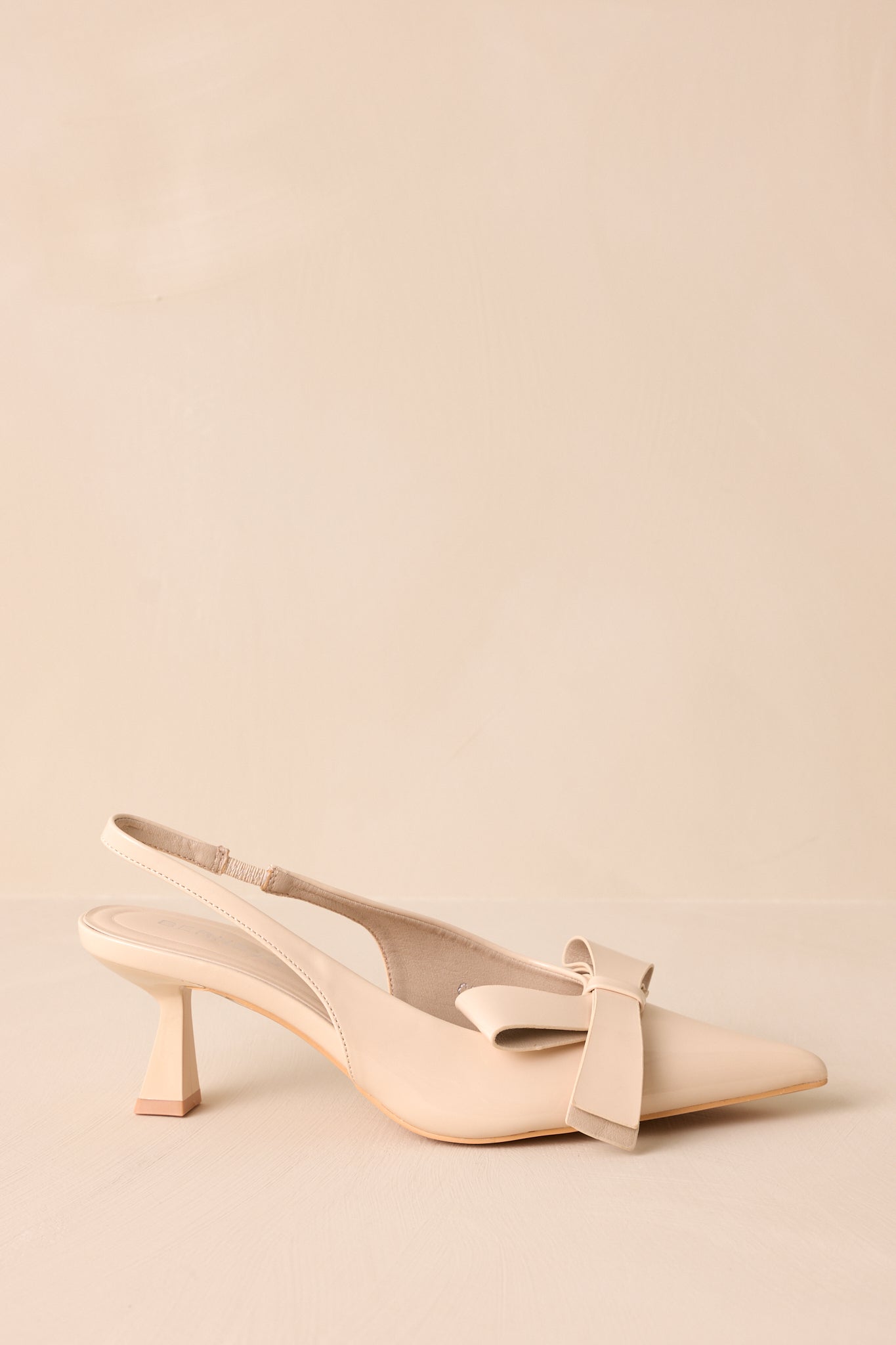 Dreamy Gleam Ivory Slingback Kitten Heels