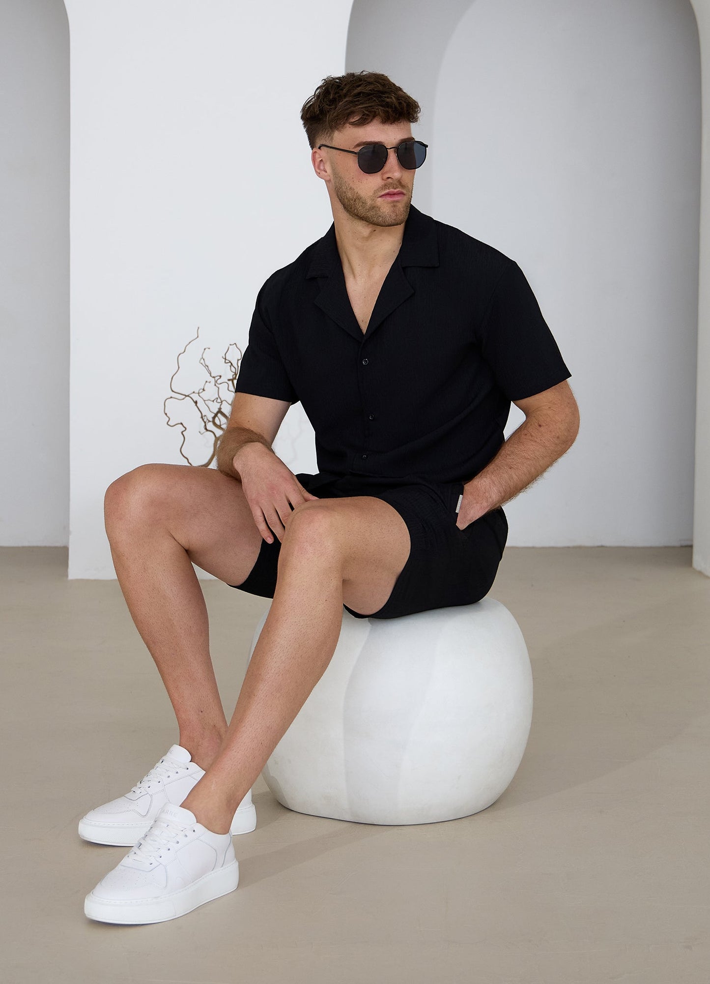Gym King Signature Woven Texture Short - Black