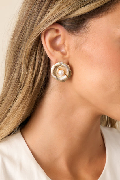 First Date Gold & Ivory Pearl Flower Earrings
