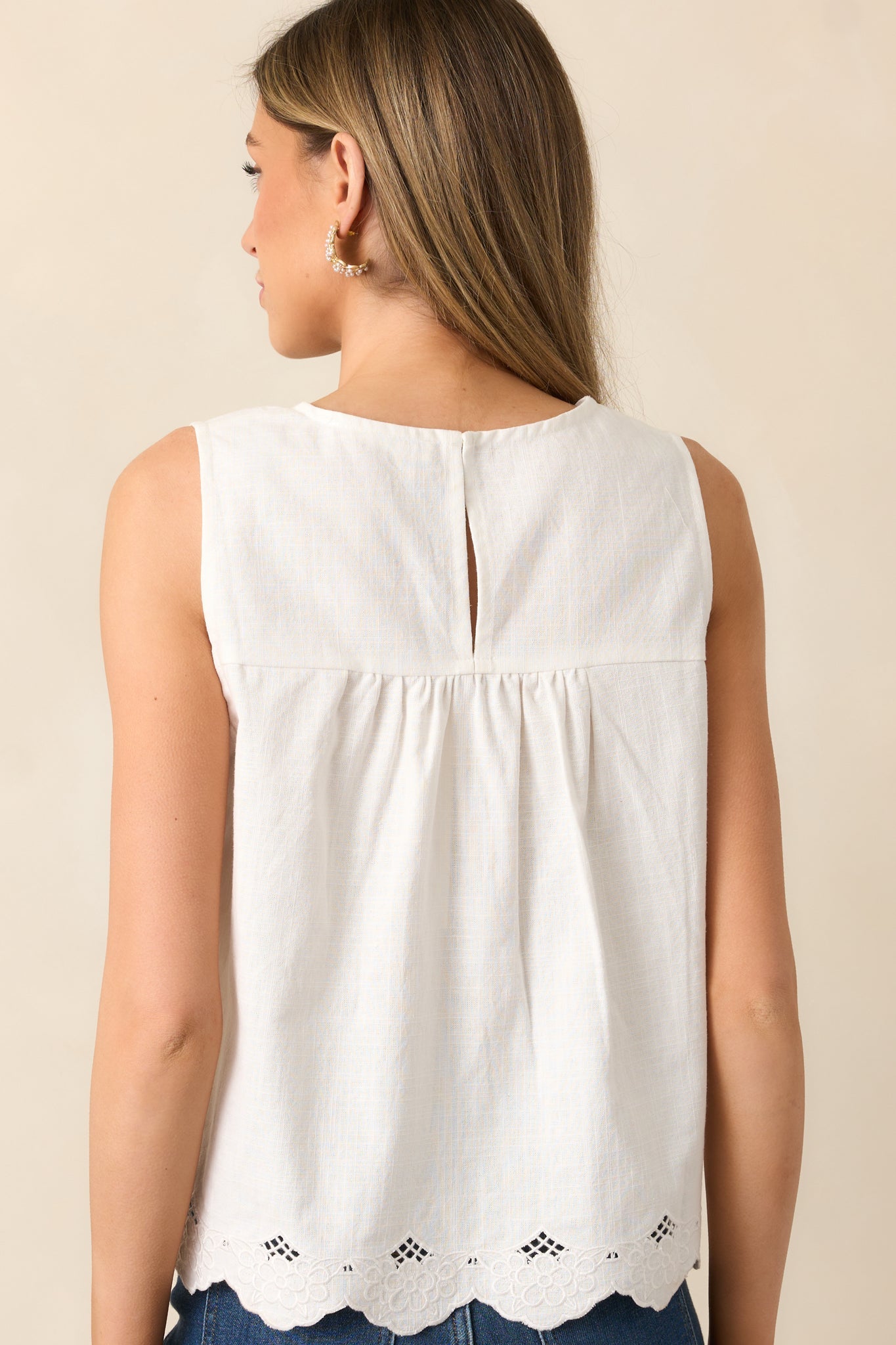 Let's Go For Drinks White Scallop Sleeveless Blouse
