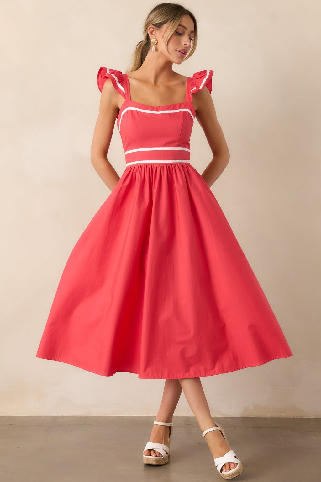 Exploring New Cities Tomato Red Cotton Midi Dress