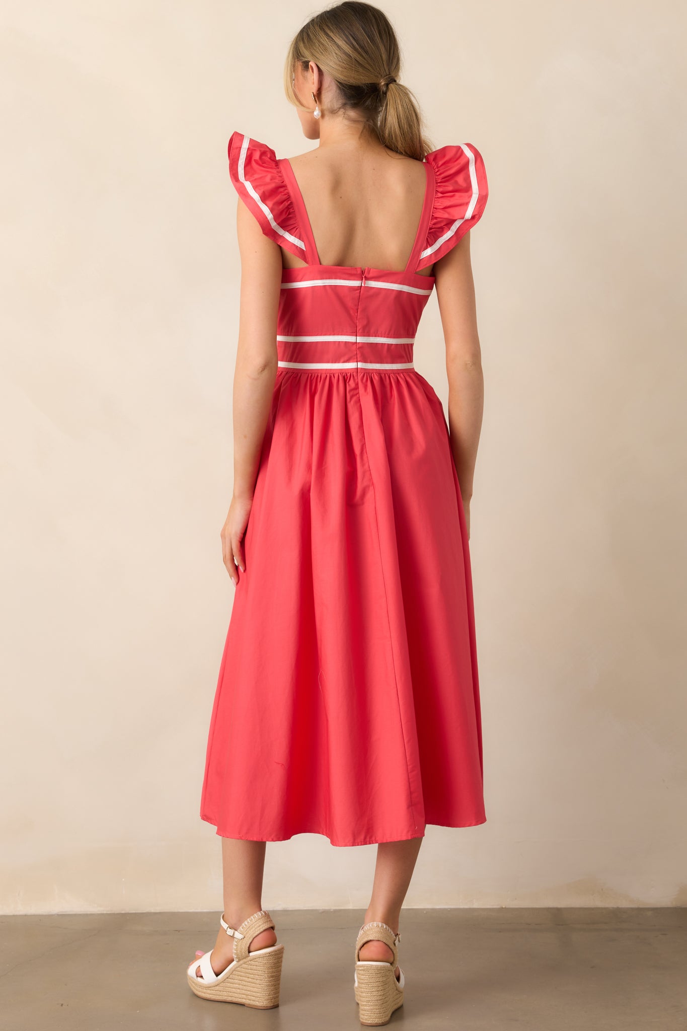 Exploring New Cities Tomato Red Cotton Midi Dress
