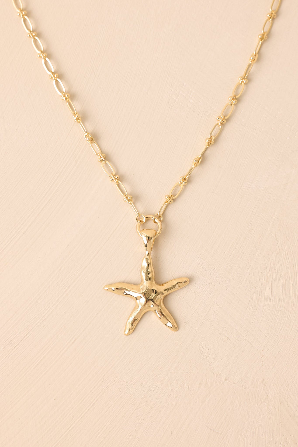 Having The Best Day Ever Gold Textured Starfish Necklace