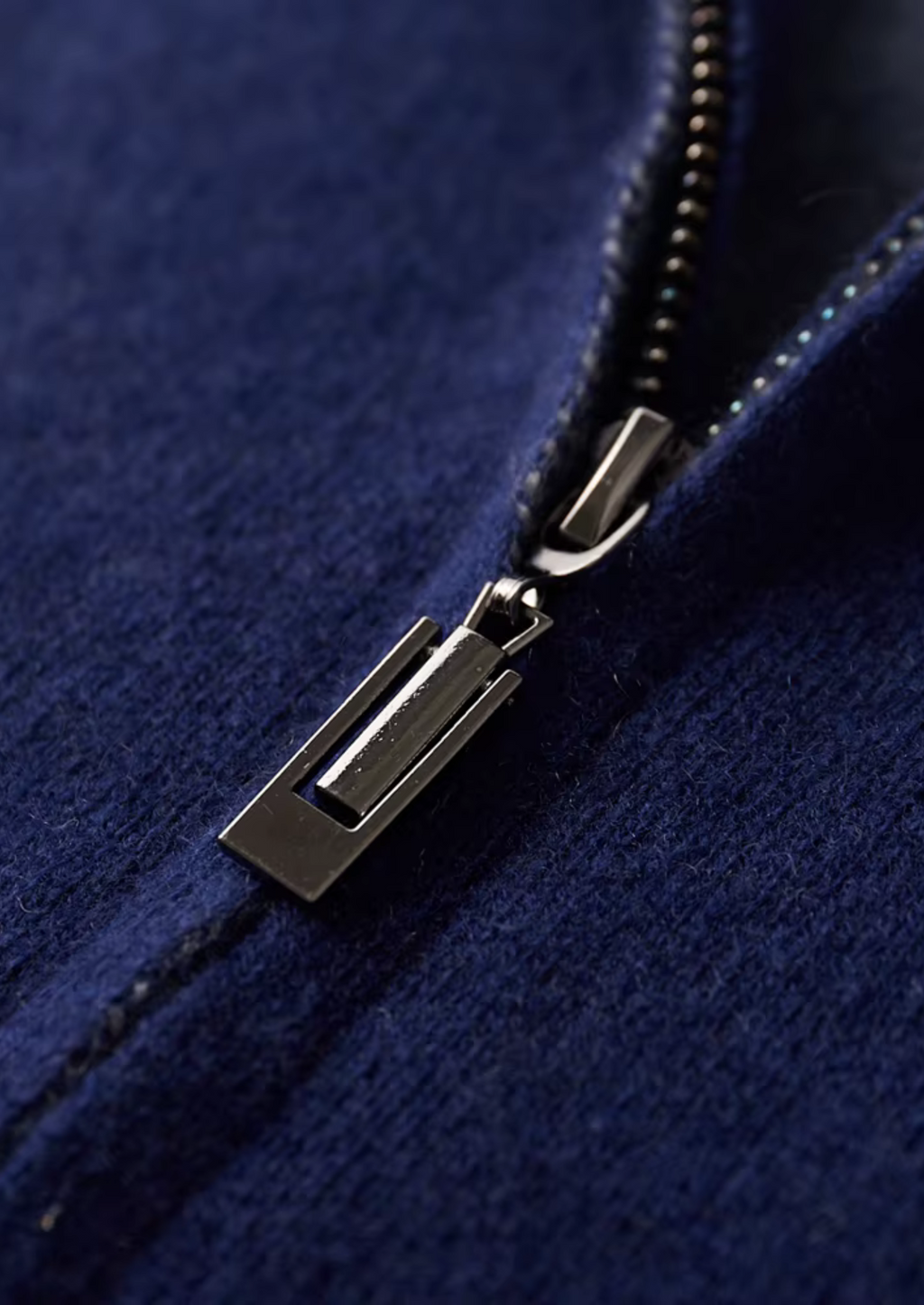 100% CASHMERE LEISURE TRACKSUIT