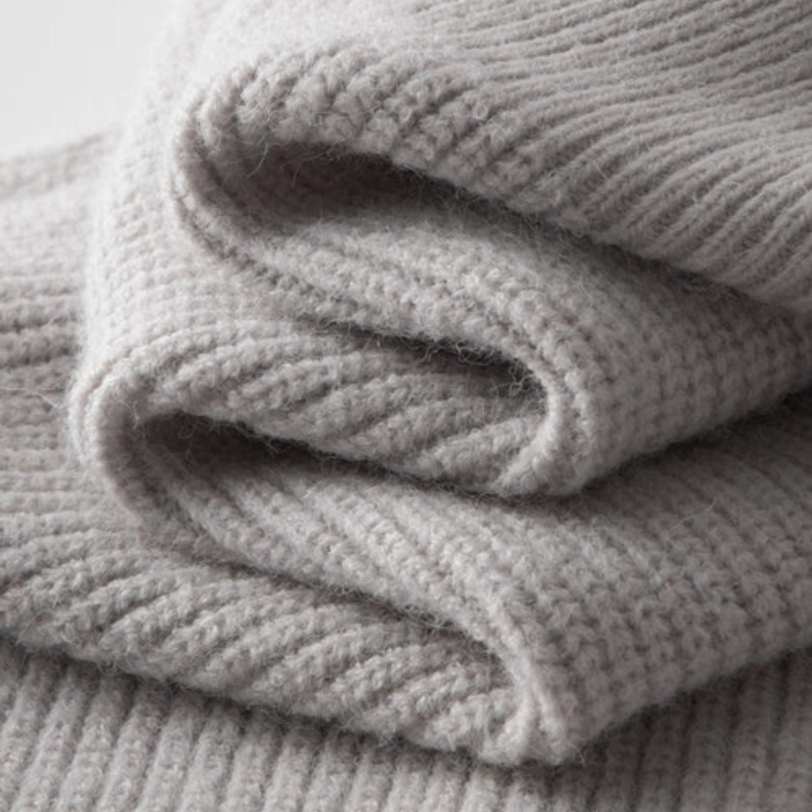 The Amalfi Wool Zipper Vest