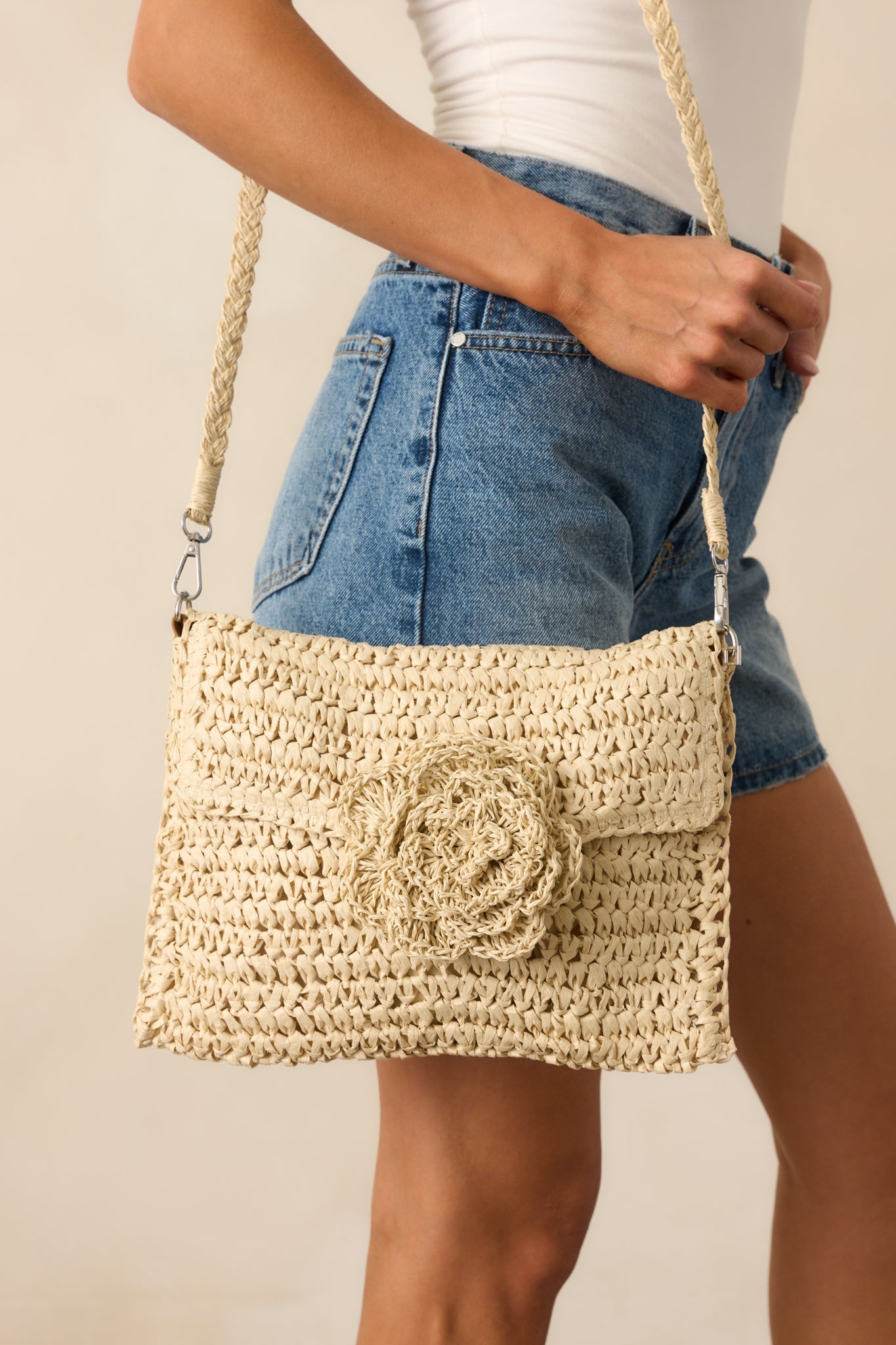 It's Just What She Needs Ivory Raffia Woven Flower Handbag