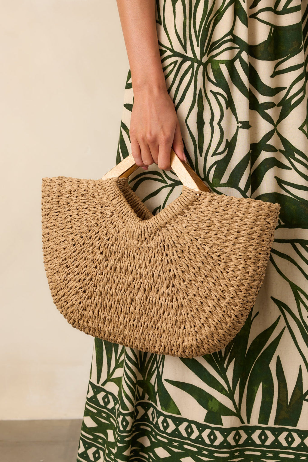 Changing Tides Tan Raffia Woven Wooden Handle Handbag