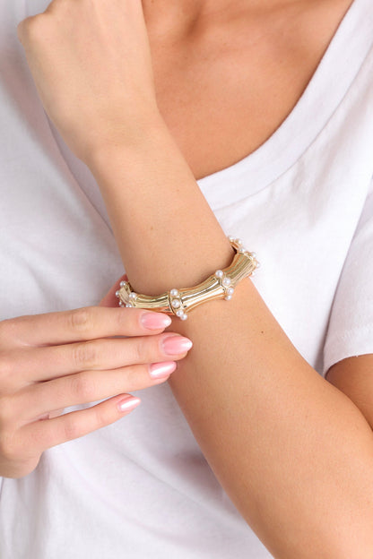 Infinite Grace Gold & Pearl Bracelet