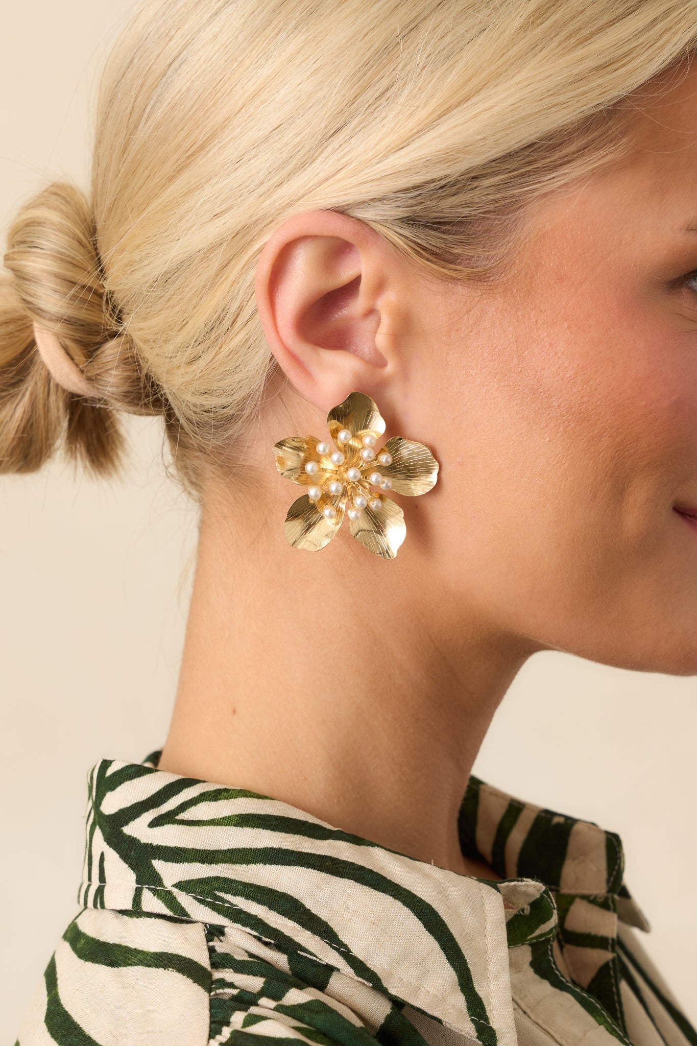 Conquer The World Textured Gold Flower Earrings