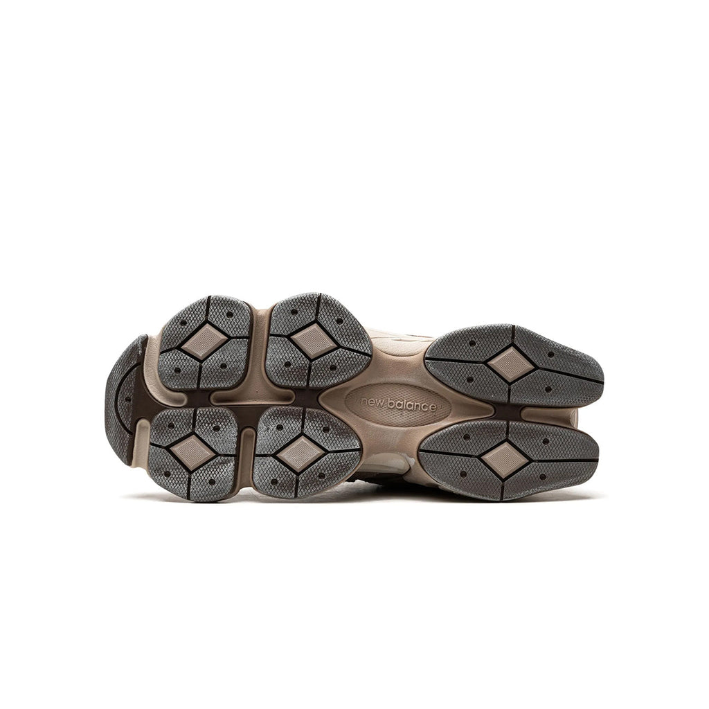 9060 "Mushroom Brown